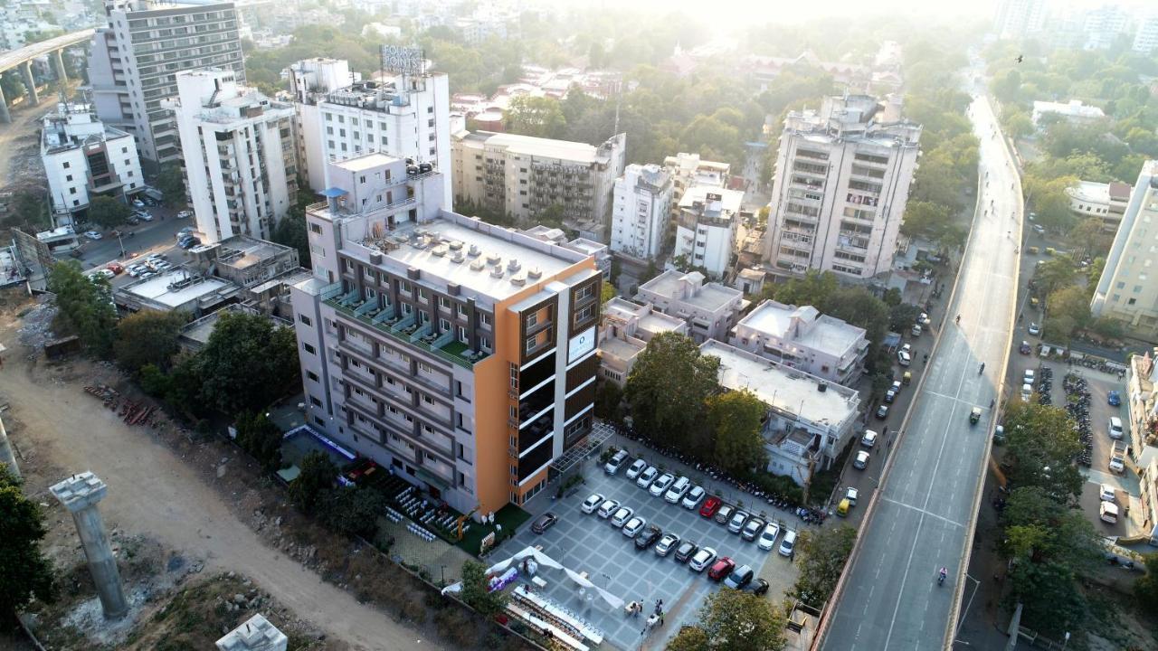 Apricot Hotel , Ahmedabad Eksteriør bilde