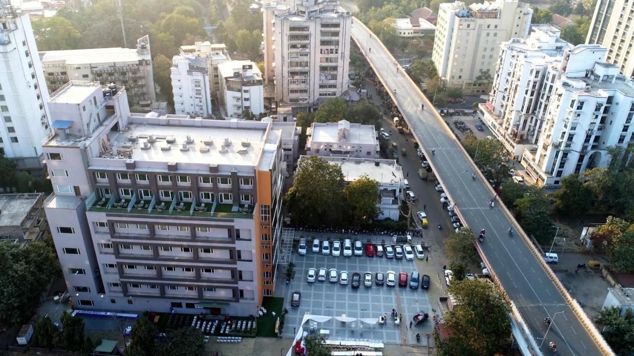 Apricot Hotel , Ahmedabad Eksteriør bilde