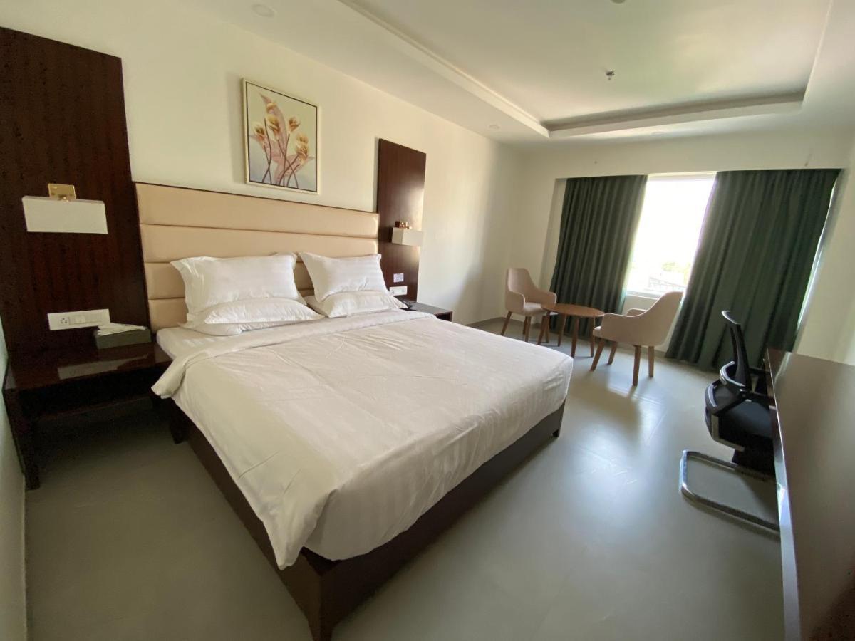Apricot Hotel , Ahmedabad Eksteriør bilde