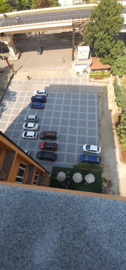 Apricot Hotel , Ahmedabad Eksteriør bilde