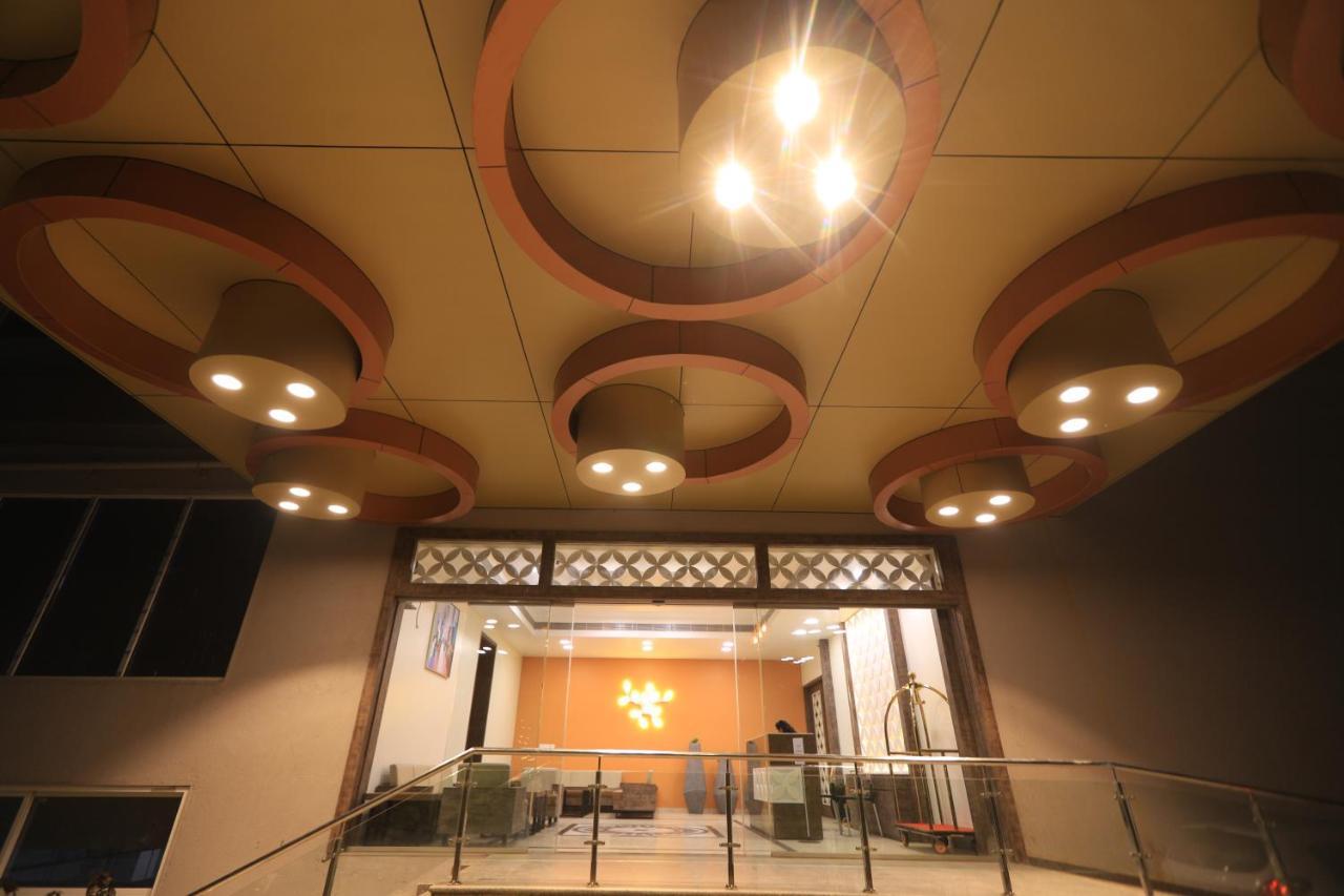Apricot Hotel , Ahmedabad Eksteriør bilde
