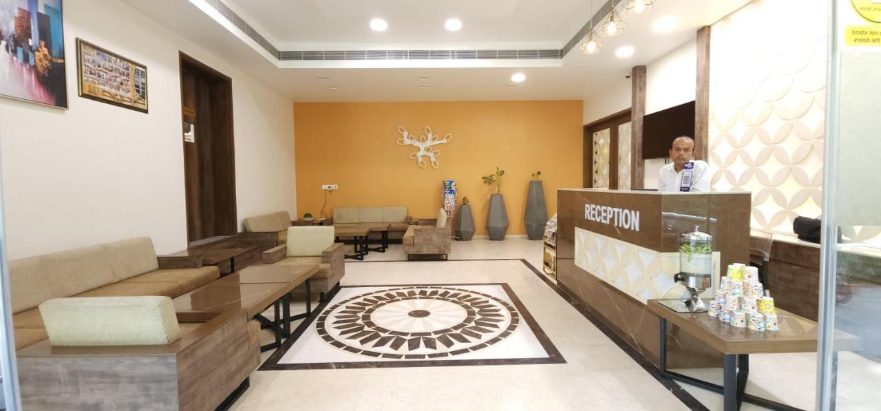 Apricot Hotel , Ahmedabad Eksteriør bilde